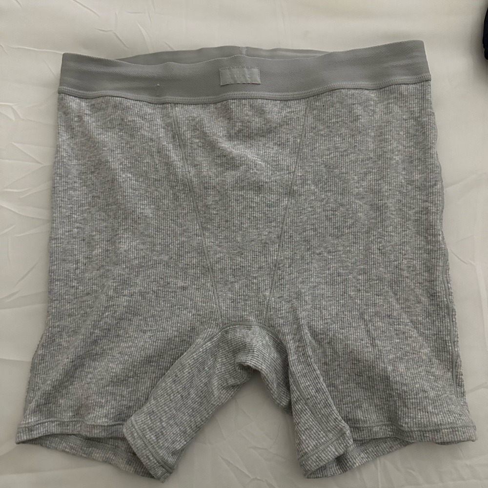 BRAND NEW SKIMS Boyfriend Boxer